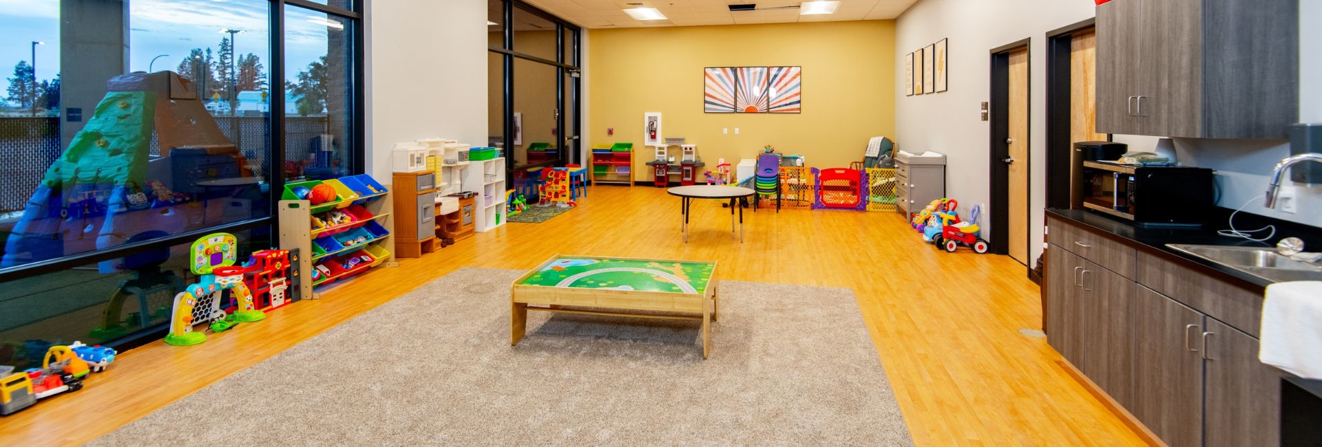 peak-health-gyms-idaho-free-onsite-childcare