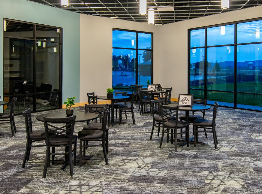 Seating area for enjoying juice bar purchases at Peak Health & Wellness Post Falls.